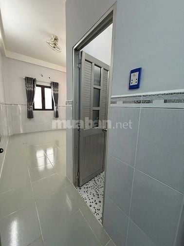 Nhà Hẻm Xe hơi, H424 Nguyễn Duy , P10, Q8. DT 3mx15m,1trệt, 2 lầu, ST.