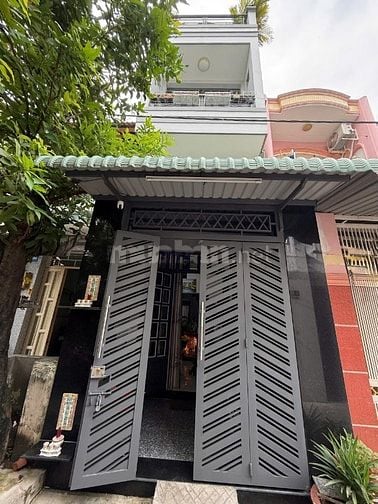 Nhà Hẻm Xe hơi, H424 Nguyễn Duy , P10, Q8. DT 3mx15m,1trệt, 2 lầu, ST.