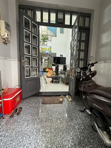 Nhà Hẻm Xe hơi, H424 Nguyễn Duy , P10, Q8. DT 3mx15m,1trệt, 2 lầu, ST.