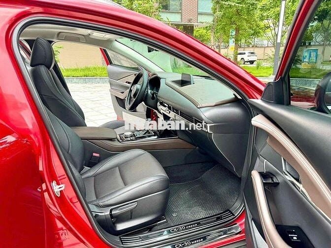 Mazda CX-30 2022 Premium 2.0 AT - 33000 km