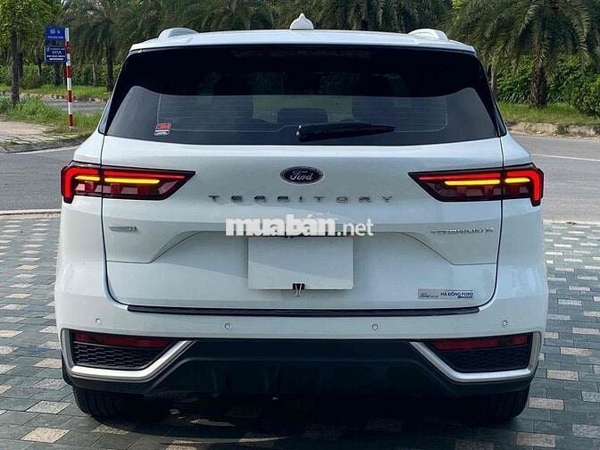 Ford TERRITORY X model 2025 mới tinh