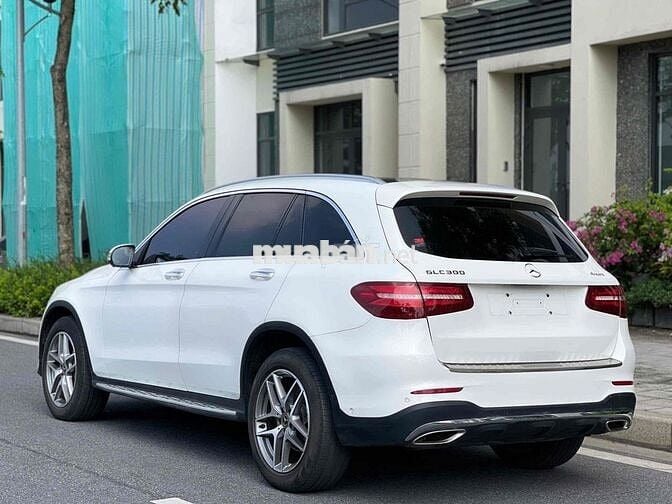 Mercedes Benz GLC Class 2017 300 4MATIC