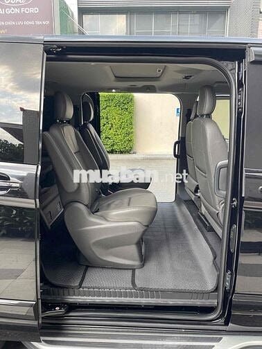 Tourneo Titanium 2020 Đi Ít Lên Ít Đồ