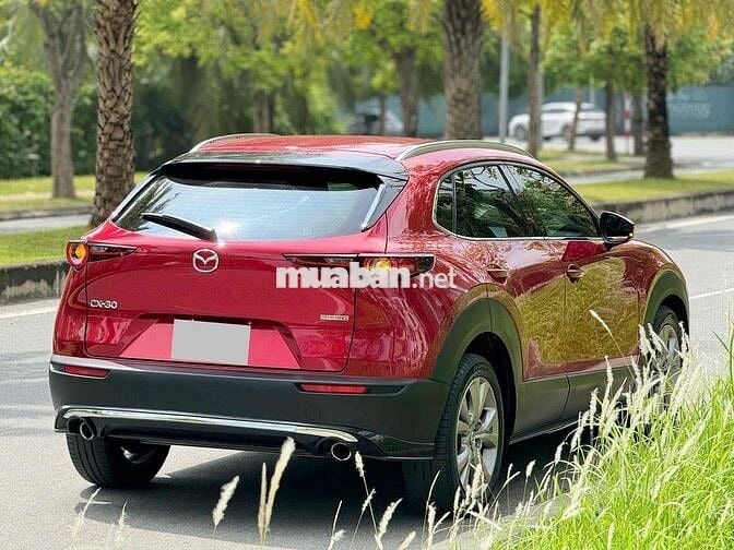 Mazda CX-30 2022 Premium 2.0 AT - 33000 km