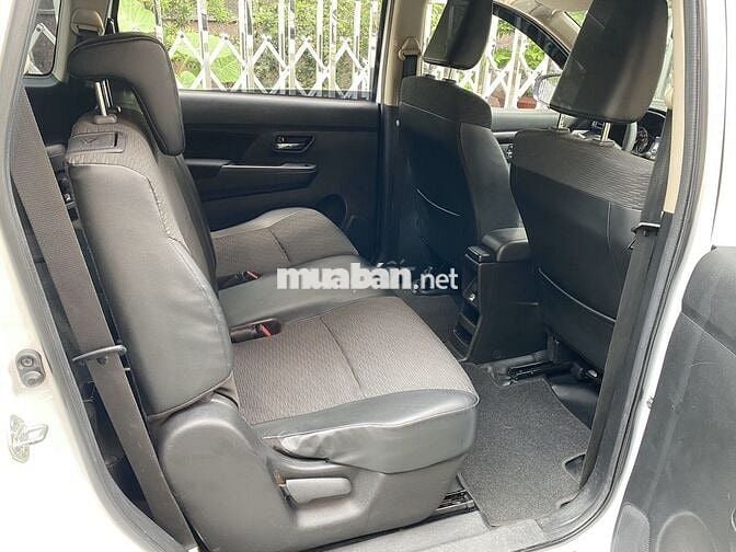 Cần bán xe Suzuki XL7 sản xuất 2022 trắng
