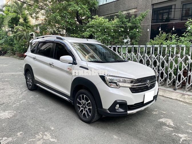 Cần bán xe Suzuki XL7 sản xuất 2022 trắng