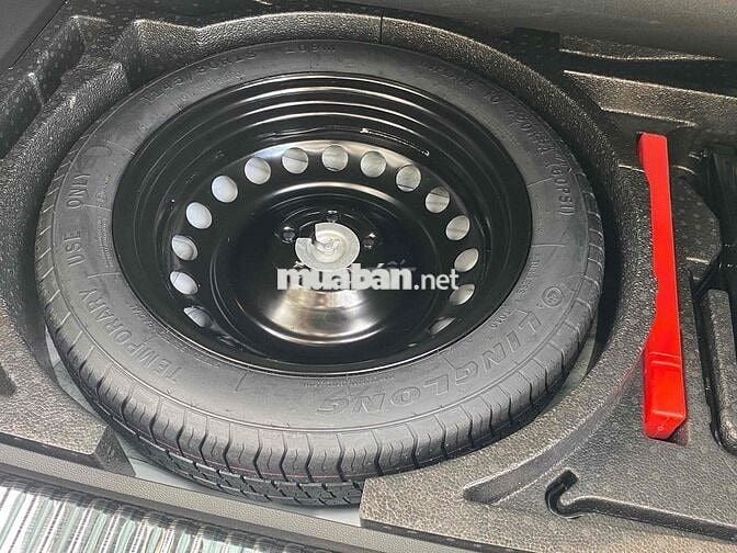Ford TERRITORY X model 2025 mới tinh