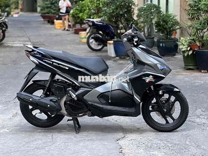 ❤️ Airblade 125 đời 2017 bstp chính chủ hỗ trợ góp