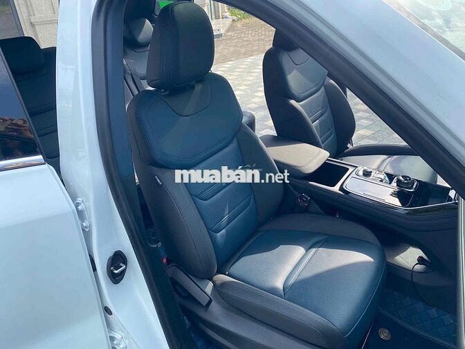 Ford TERRITORY X model 2025 mới tinh