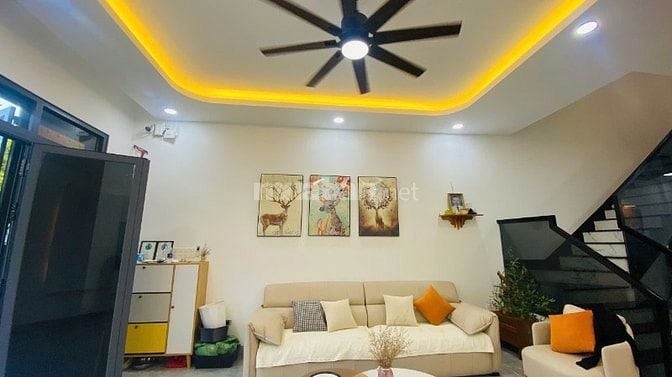 CHÍNH CHỦ BÁN GẤP CĂN NHÀ SHR 2 LẦU ĐƯỜNG THÔNG XE HƠI 
