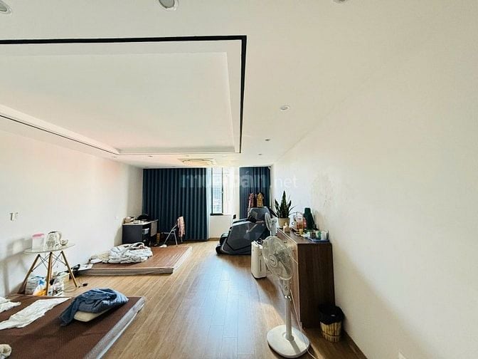 SIÊU PHẨM HOÀNG VĂN THÁI- PHÂN LÔ VIP - 8 TẦNG THANG MÁY - Ô TÔ TRÁNH
