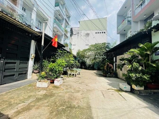 ⭐️Nhà 3 Lầu DT:4,2x14,5m Cao cấp hẻm xe hơi 7m Phạm Văn Chiêu, P14.