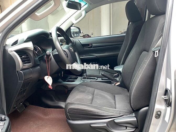 Toyota Hilux 2020 2.4E 4x2 AT - 100000 km