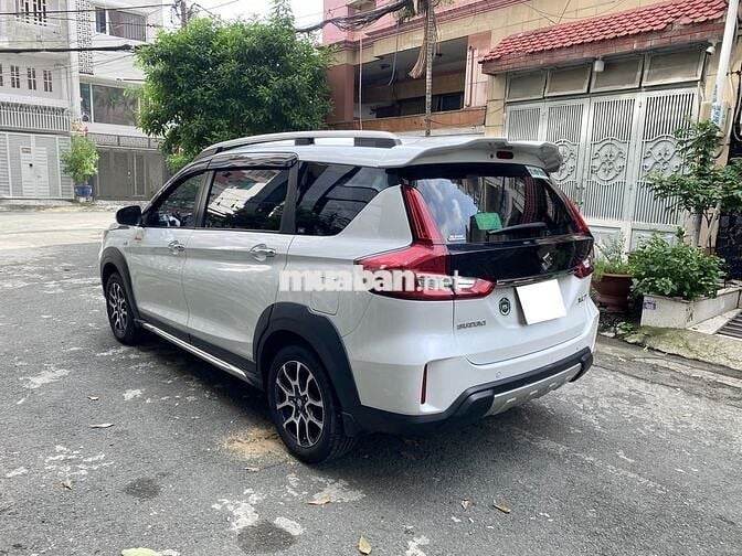 Cần bán xe Suzuki XL7 sản xuất 2022 trắng