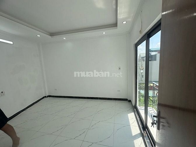 🏠 Nhà Mới Cứng – View Xịn – Sống Chất Tại Phúc Lợi ✅ 5 tầng 