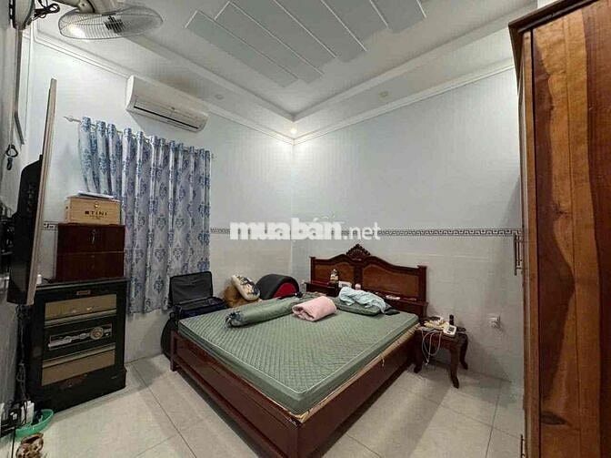 CHO THUÊ NHÀ NGUYÊN CĂN – FULL NỘI THẤT GỖ CAO CẤP (GC)