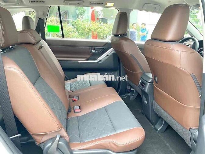Toyota Innova Cross 2025✅GIẢM TIỀN MẶT + PHỤ KIỆN✅