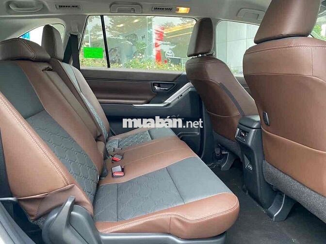 Toyota Innova Cross 2025✅GIẢM TIỀN MẶT + PHỤ KIỆN✅