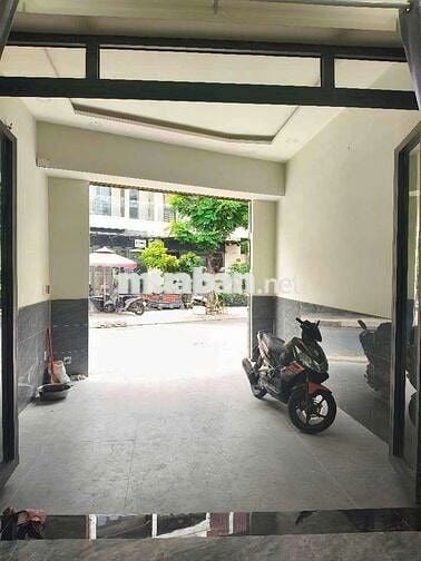 Chủ giảm - Mặt tiền ngay chung cư picty high park - 68m2 - TX 14