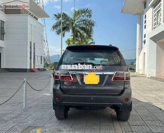 Toyota Fortuner 2.5G 2012 - 423 Triệu