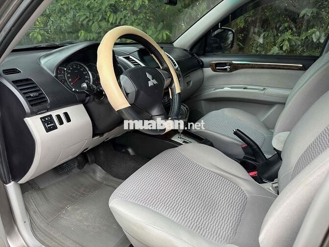 Mitsubishi Pajero Sport 2011 G 4x2 AT - 145000 km