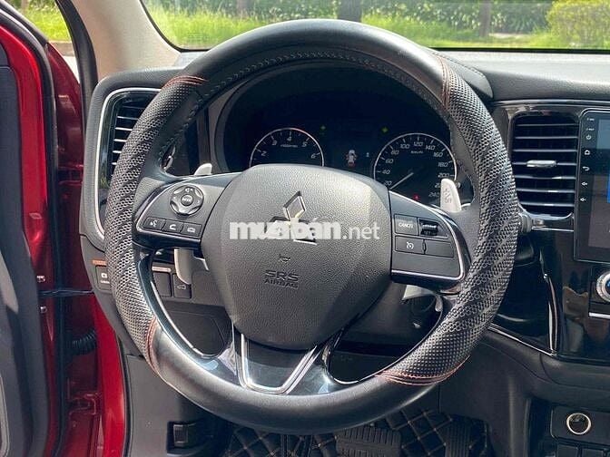 Missu OUTLANDER SPECIAL PREMIUM T12/20 SIÊU MỚI