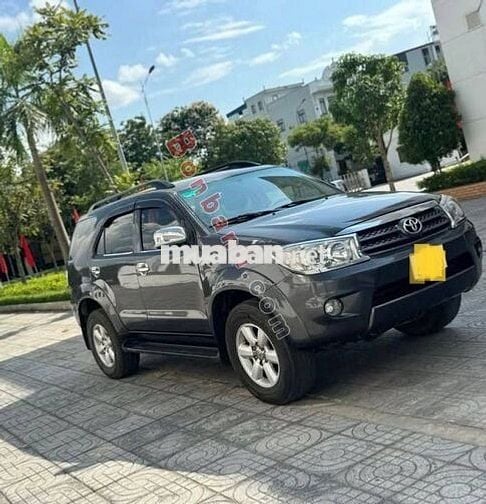 Toyota Fortuner 2.5G 2012 - 423 Triệu