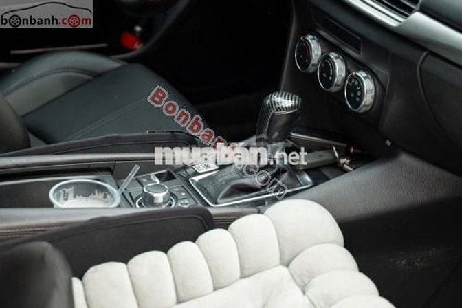 Mazda 3 1.5L Luxury 2019