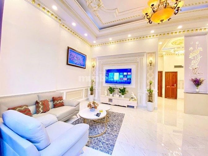 CHO THUÊ NHÀ MT NỘI BỘ NGUYỄN THỊ ĐỊNH, Q2. DT 140m2, giá 12 trđ/tháng