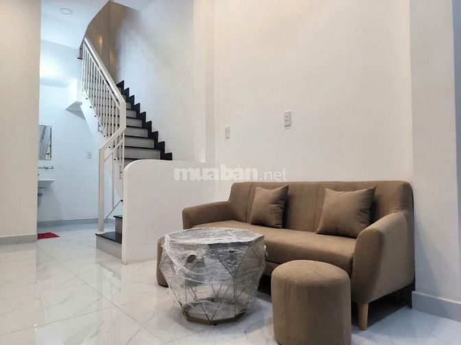 Hh 1% cho mg nhà mới xây 100% full Nội thất 3x8m 2 lầu Phạm Văn Chiêu