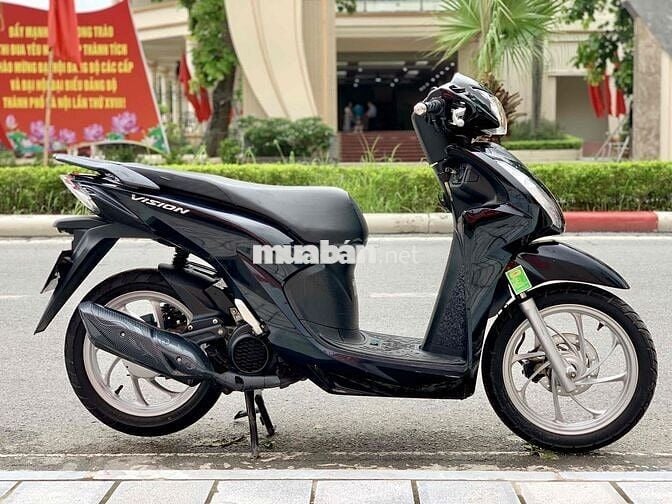 vision 2024 chạy 1,1 vạn zin ngon như mới