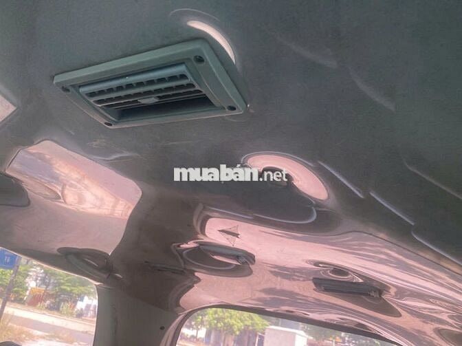 Toyota Innova 2008 J - 123456 km