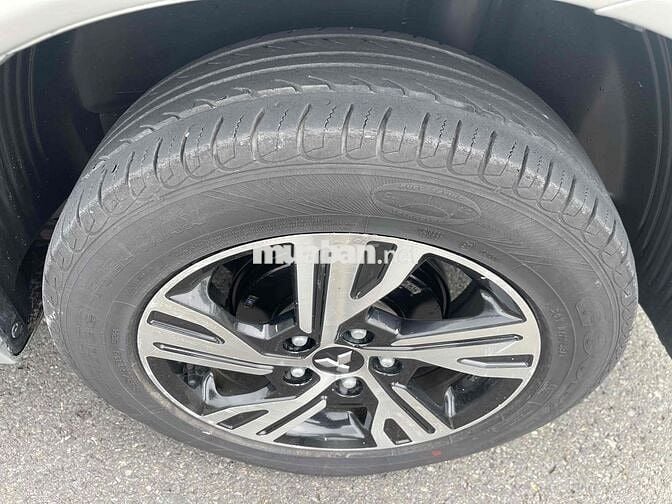 Mitsubishi Xpander 2020 1.5 AT - 80278 km