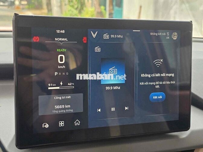 VinFast VF3 2024 Thuê pin - nhiều phụ kiện