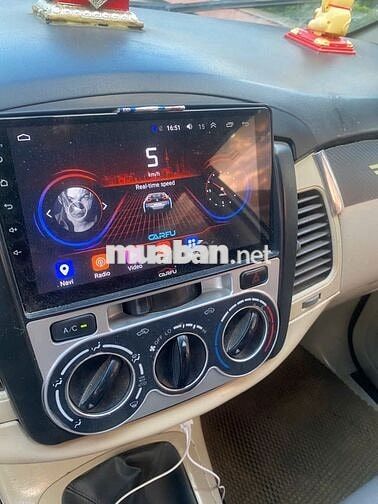 Toyota Innova 2008 J - 123456 km