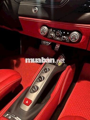 Ferrari 2015 - 12000 km