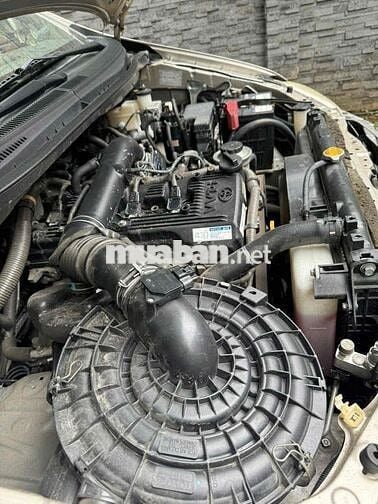 Toyota Innova 2015 - 81000 km (xe còn zin chạy kỹ)