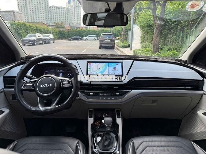 CARENS 1.4Turbo Signature 7S 2025 Siêu Lướt 5000km