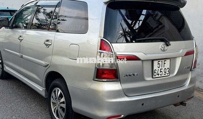 TOYOTA INNOVA TỰ ĐỘNG 2016