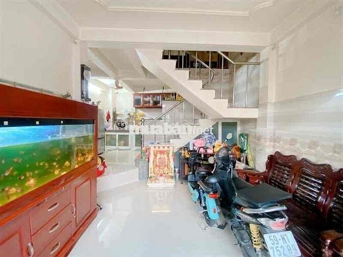 Nhà Sát Mặt Tiền - Bình Tân - 116m2 - 5 phòng thuê - Hiện Hữu - 5ty9