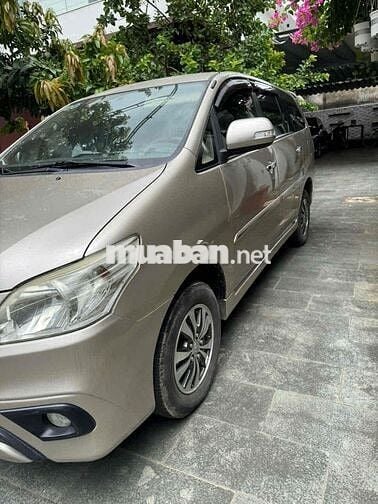 Toyota Innova 2015 - 81000 km (xe còn zin chạy kỹ)