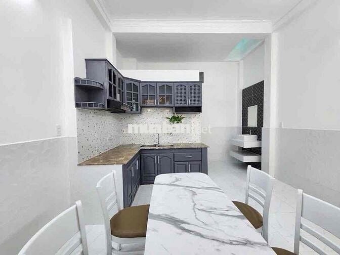 Nhà Phố Liền Kề - Bình Tân - 52m2 - 4 Phòng - Hẻm Xe Tải - hơn 5tu