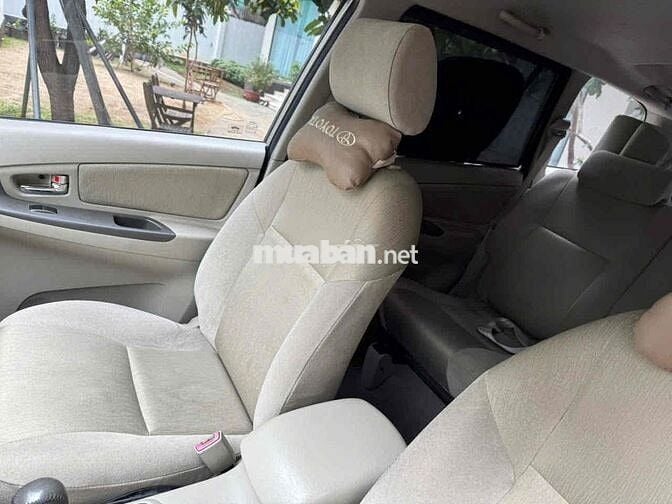 Toyota Innova 2015 - 81000 km (xe còn zin chạy kỹ)