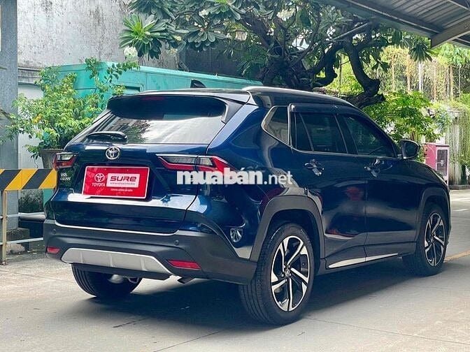 Toyota Yaris Cross 2024 bản xăng - xanh - 32460 km