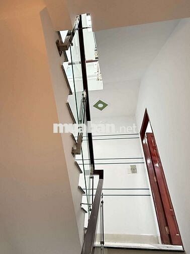 Chính chủ gửi bán gấp nhà đẹp SHR đường liên khu 4/5 BHHB quan bình ta