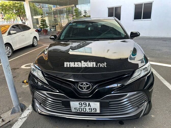 Toyota Camry 2021 2.5Q - 125000 km