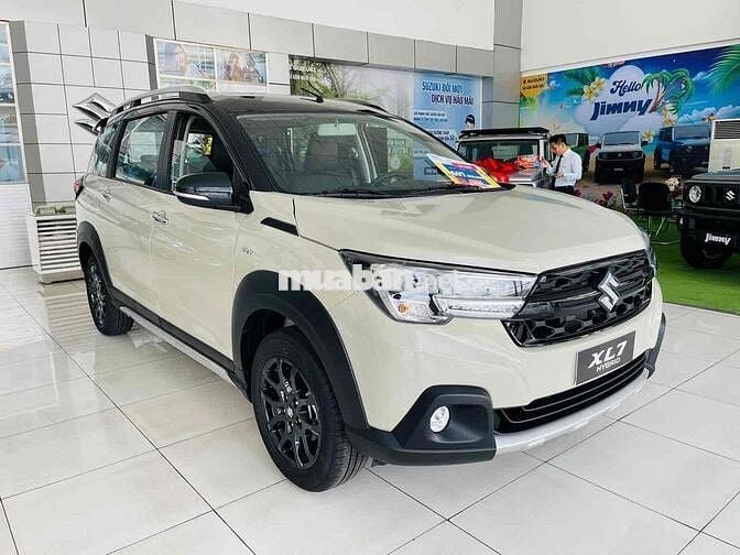Suzuki XL7 2025 giảm 100% trước bạ hổ trợ nợ xấu