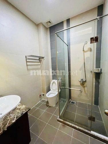 🏘️ Nhà Cho Thuê 17 triệu  hẻm xe hơi địa chỉ  Mai Xuân Thưởng, P5, Q6