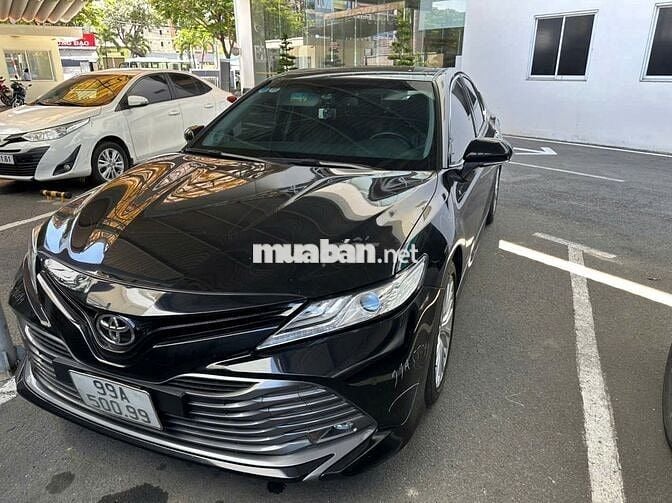 Toyota Camry 2021 2.5Q - 125000 km
