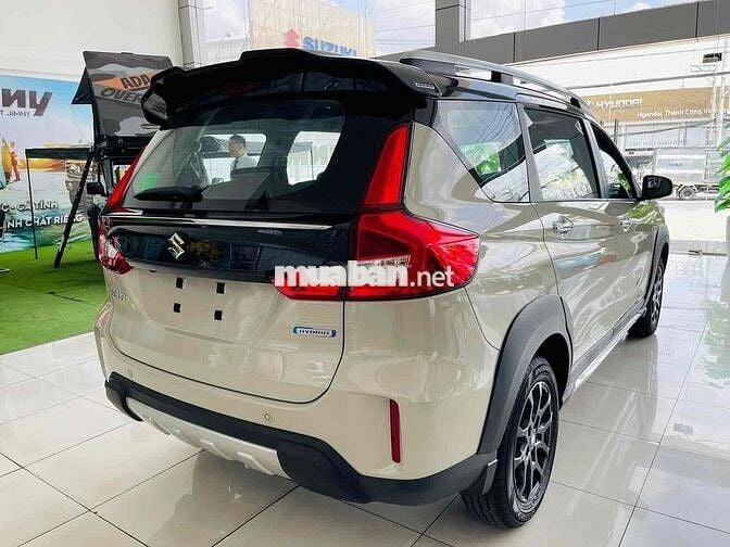 Suzuki XL7 2025 giảm 100% trước bạ hổ trợ nợ xấu